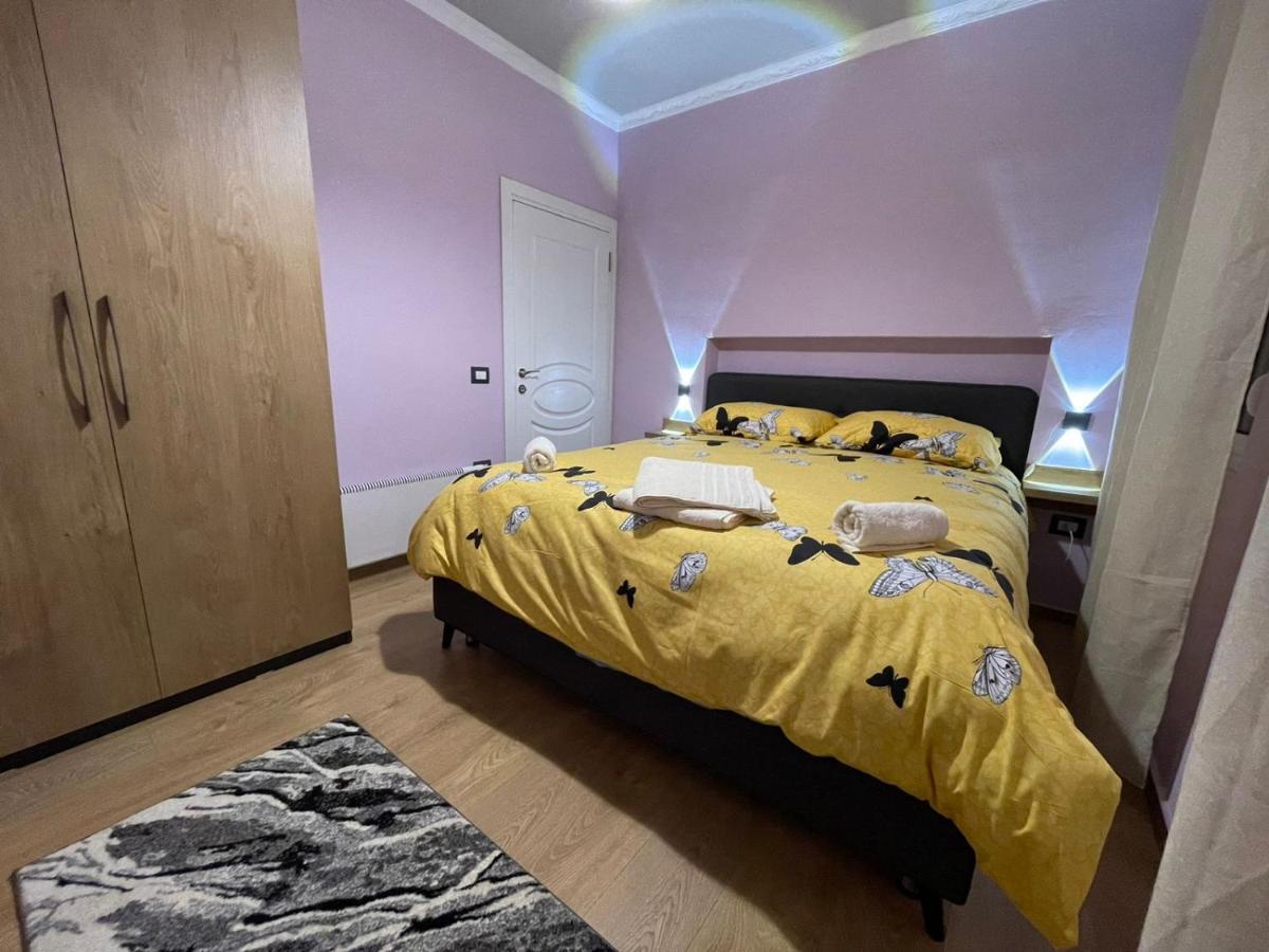 Durres Rebi Apartment Eksteriør bilde