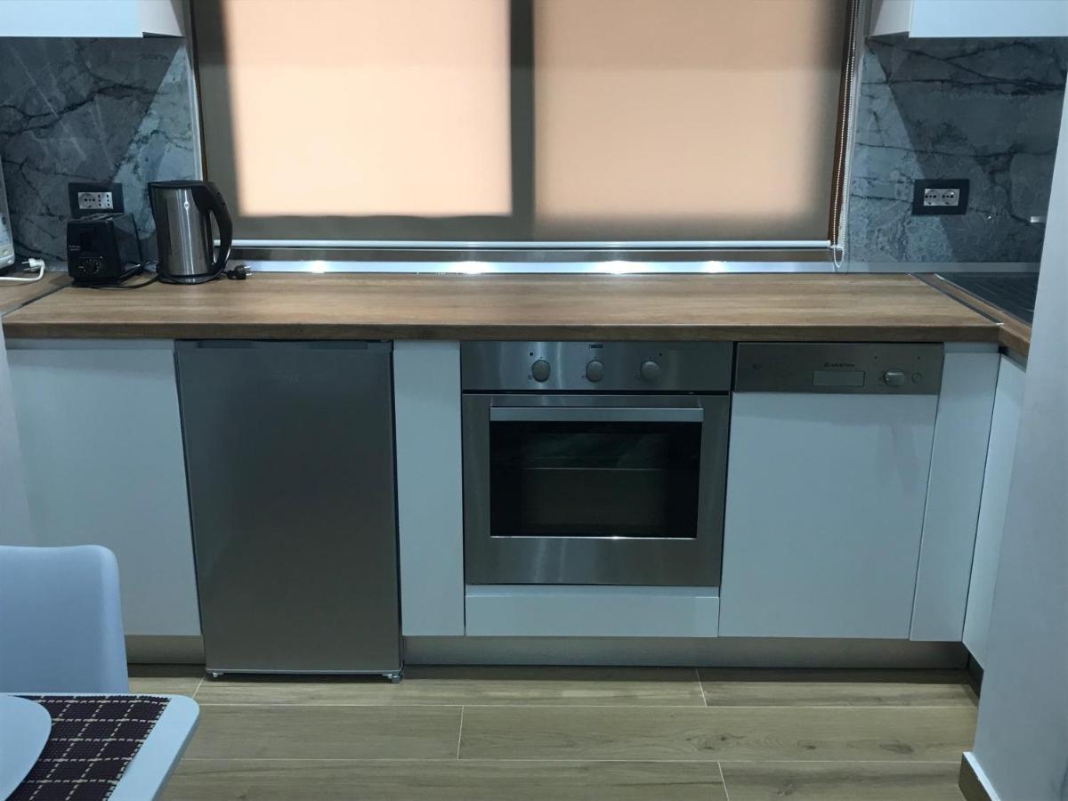Durres Rebi Apartment Eksteriør bilde